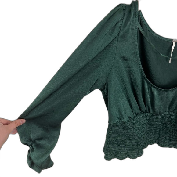 Free People Evergreen Santiago Satin Cropped Blouse Size Medium Sexy Chic - Picture 6 of 16